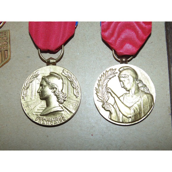 Collection 4 pc Croix Du Combattant Union Amicale Laïque du French France Medal - Picture 4 of 6